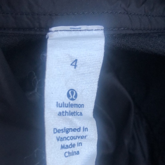 Lululemon Athletica Black zip up Shell - Picture 4 of 6